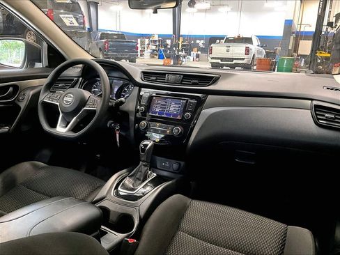 Used 2019 Nissan Rogue Sport S w/ Appearance Package AWD/4WD image 14
