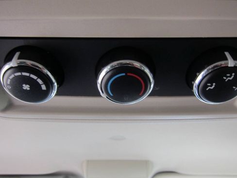 Used 2016 Dodge Grand Caravan SE w/ Quick Order Package 29E SE FWD image 20