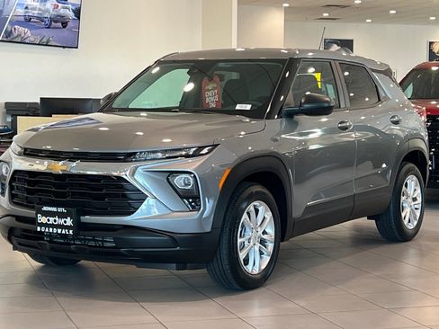 New 2026 Chevrolet TrailBlazer LS w/ LS Convenience Package FWD image 8