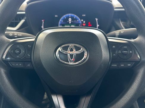 Used 2026 Toyota Corolla LE w/ LE Premium Package FWD image 20