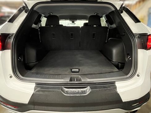 Certified 2023 Chevrolet Blazer LT w/ Midnight/Sport Edition image 4