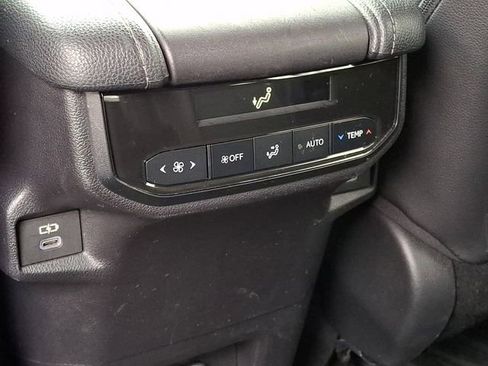 Certified 2024 Toyota Grand Highlander XLE image 11