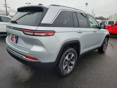 New 2023 Jeep Grand Cherokee 4WD 4xe image 3