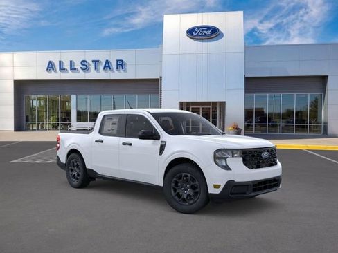 New 2026 Ford Maverick XLT w/ XLT Luxury Package AWD/4WD image 7