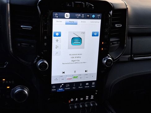 Used 2022 RAM 1500 Limited image 8