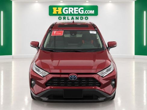 Used 2021 Toyota RAV4 XLE w/ Convenience Package AWD/4WD image 7