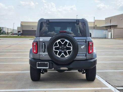 Used 2024 Ford Bronco Outer Banks AWD/4WD image 6