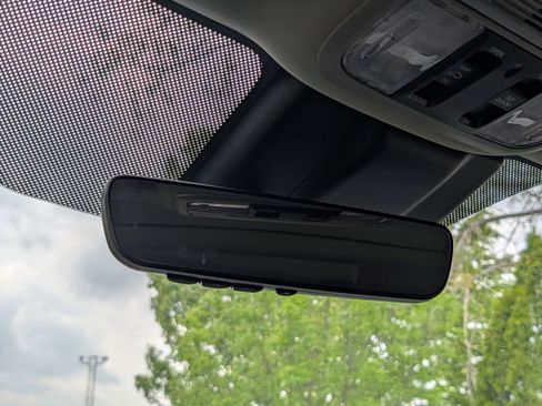 Used 2019 Honda Odyssey EX-L image 22