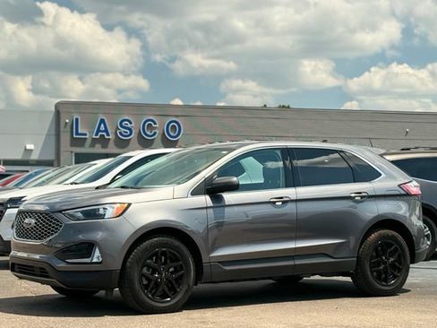 Used 2024 Ford Edge SEL w/ Convenience Package AWD/4WD image 36