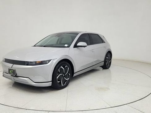 Used 2024 Hyundai Ioniq 5 Limited RWD image 4