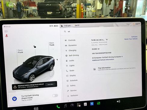Used 2023 Tesla Model Y Long Range AWD/4WD image 19