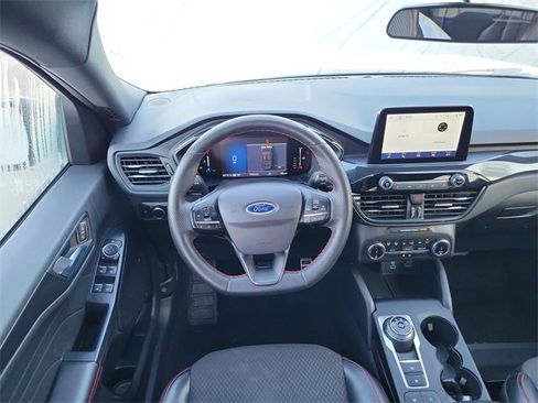Used 2023 Ford Escape ST-Line image 28