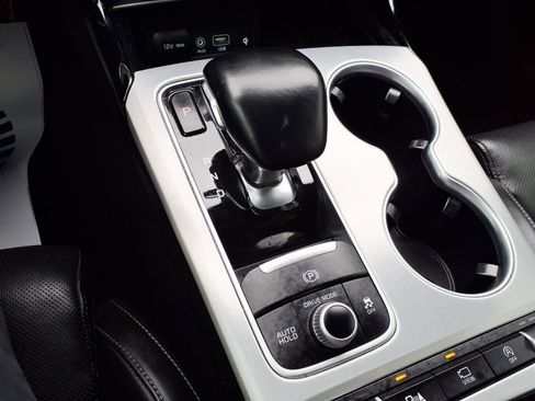 Used 2019 Kia Stinger GT2 image 25