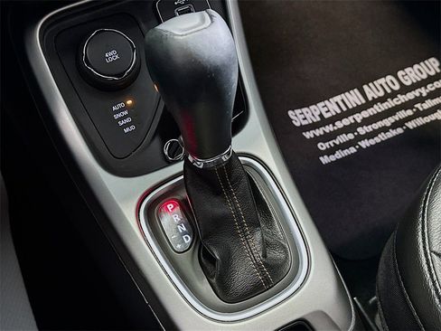 Used 2020 Jeep Compass Latitude image 18