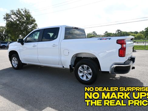 Used 2025 Chevrolet Silverado 1500 LT AWD/4WD image 6