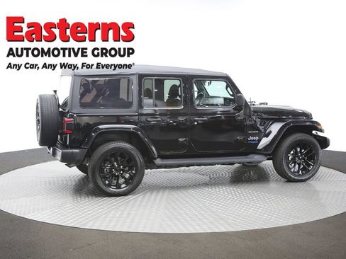 Used 2021 Jeep Wrangler Unlimited Sahara w/ Cold Weather Group AWD/4WD image 44