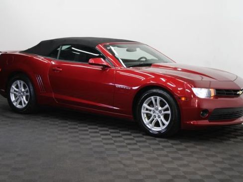 Used 2015 Chevrolet Camaro LT RWD image 3