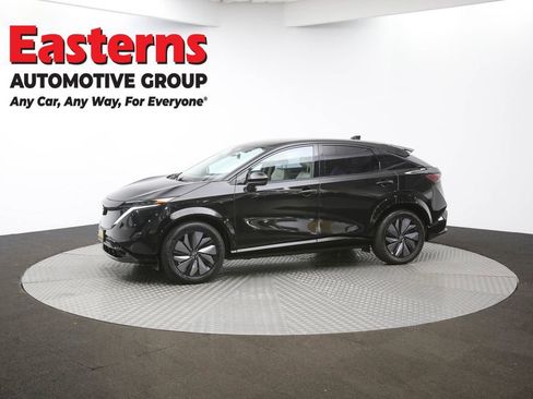 Used 2023 Nissan Ariya AWD image 56