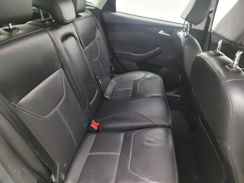 Used 2018 Ford Focus Titanium FWD image 19