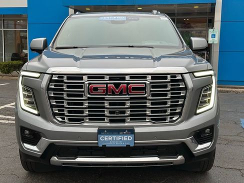 Certified 2025 GMC Yukon Denali image 2