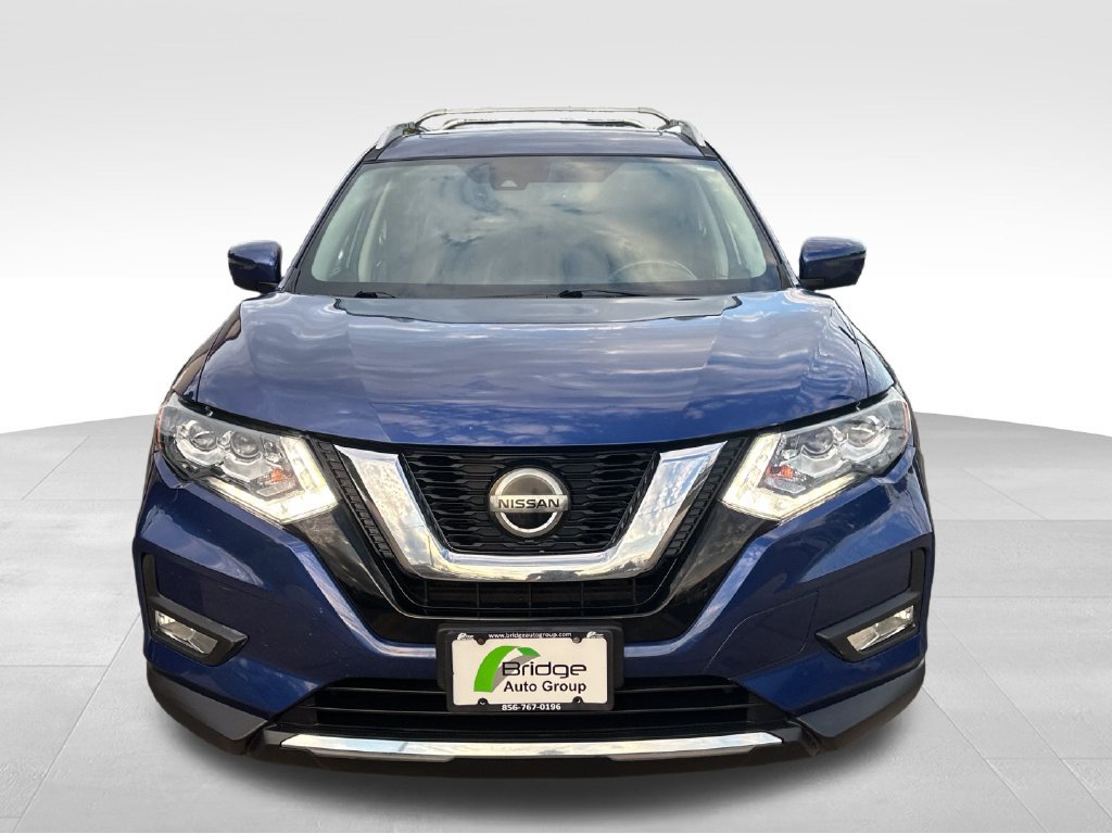 Used 2019 Nissan Rogue SL w/ Premium Package AWD/4WD image 2
