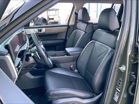 Certified 2025 Hyundai Santa Fe SEL image 25