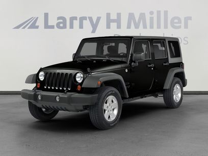 Used 2014 Jeep Wrangler Unlimited Sahara w/ Connectivity Group