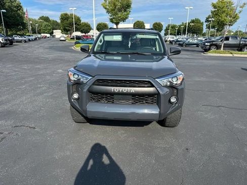 Used 2024 Toyota 4Runner SR5 AWD/4WD image 2