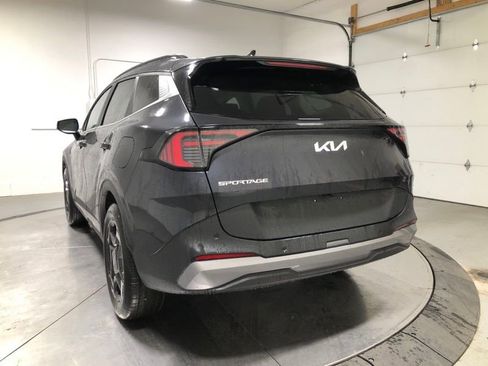 New 2026 Kia Sportage EX w/ EX Panorama Roof Package FWD image 5