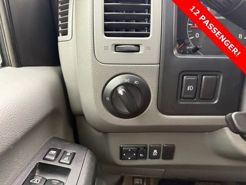 Used 2013 Nissan NV 3500 SL w/ Technology Pkg image 12