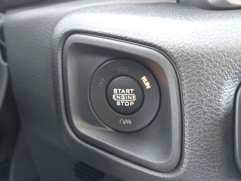 New 2026 Jeep Gladiator Sport AWD/4WD image 12