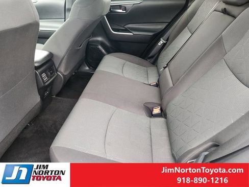Used 2024 Toyota RAV4 XLE image 31