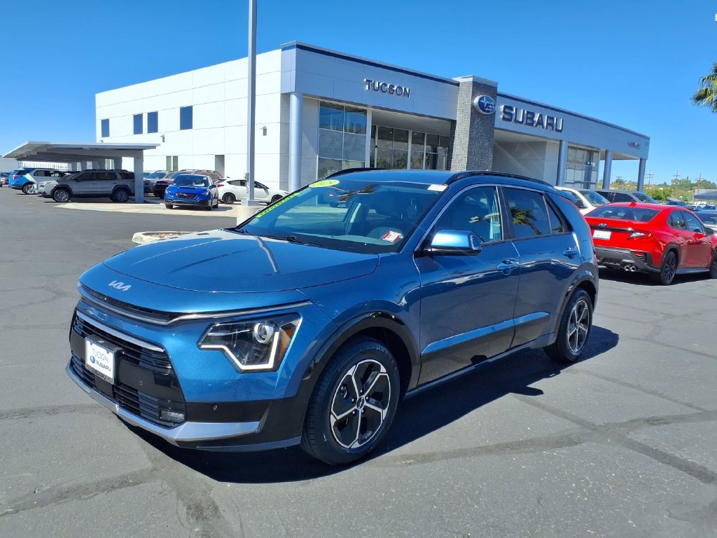 Used 2025 Kia Niro FWD image 8