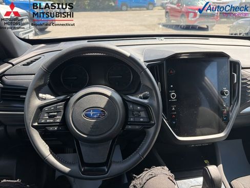 Used 2025 Subaru Forester Premium w/ Convenience Package #1 AWD/4WD image 21