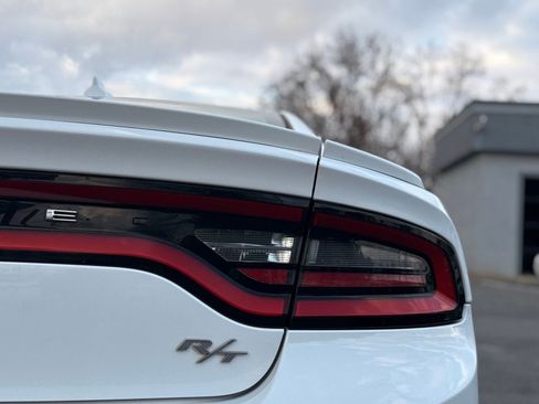 Used 2015 Dodge Charger R/T w/ Plus Group image 10