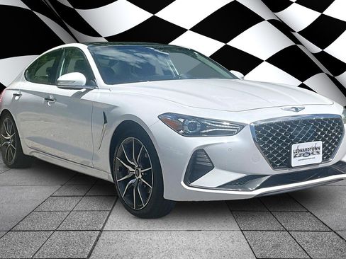 Used 2021 Genesis G70 2.0T w/ Prestige Package AWD/4WD image 11