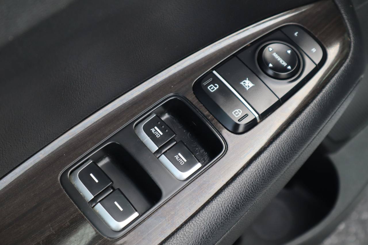 Used 2020 Kia Optima EX FWD image 57
