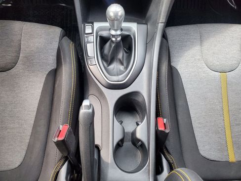 Used 2020 Hyundai Veloster Turbo R-Spec FWD image 37