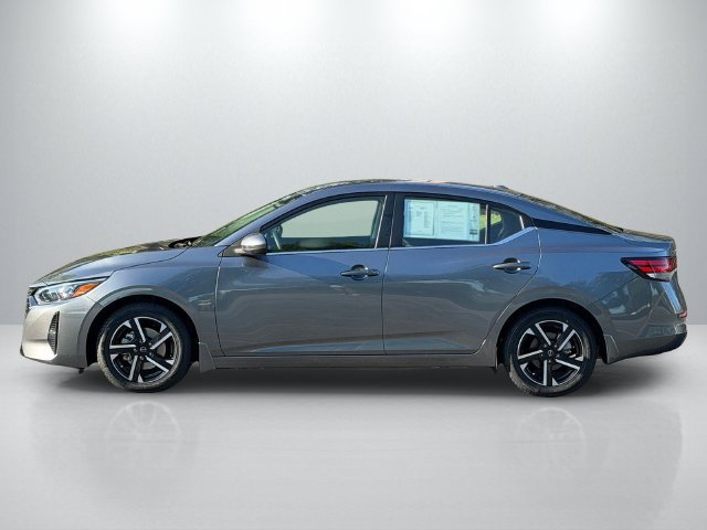Used 2024 Nissan Sentra SV FWD image 7