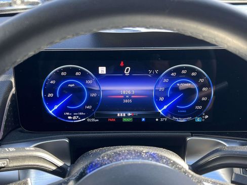 Certified 2024 Mercedes-Benz EQB 300 4MATIC image 19