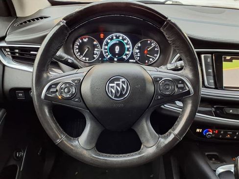 Used 2019 Buick Enclave Avenir w/ Avenir Technology Package image 18