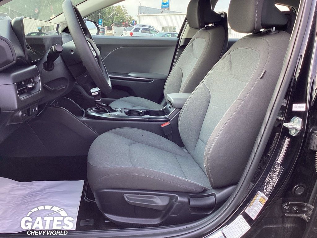Used 2025 Kia K4 FWD image 10