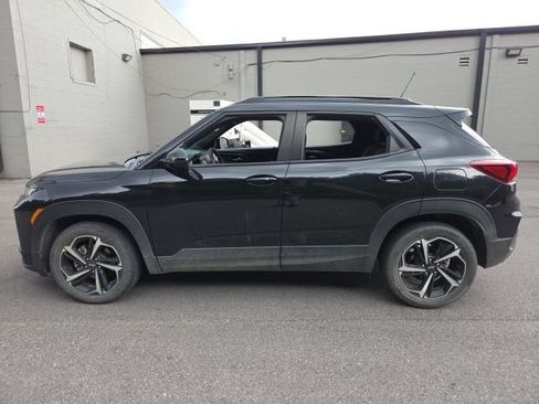 Used 2022 Chevrolet TrailBlazer RS FWD image 6