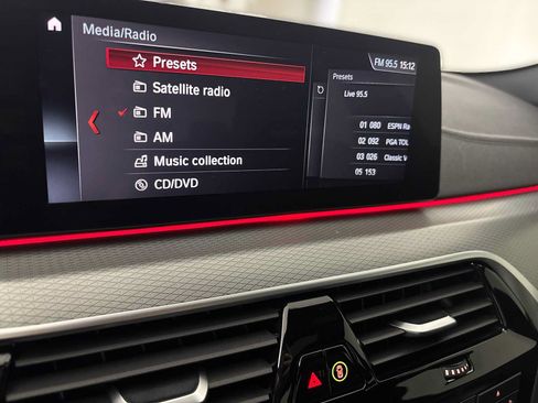 Used 2018 BMW M550i xDrive AWD/4WD image 12
