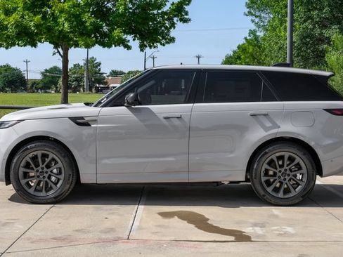 New 2026 Land Rover Range Rover Sport Dynamic SE AWD/4WD image 12