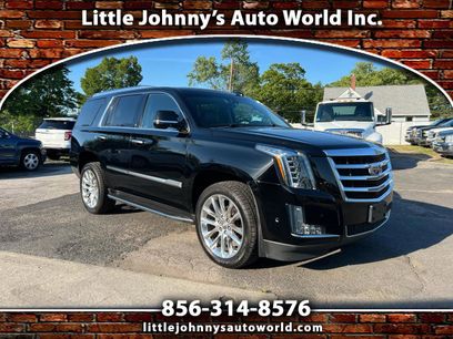 Used 2017 Cadillac Escalade Luxury
