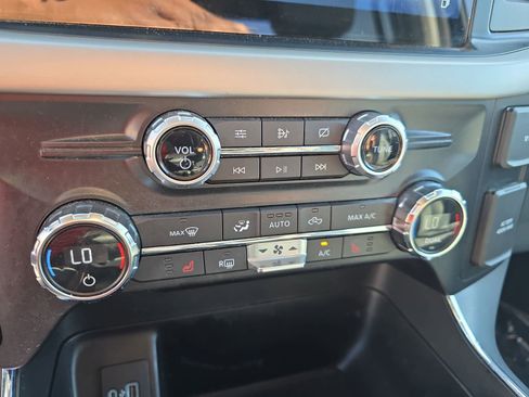 Used 2021 Ford F150 XLT w/ Equipment Group 302A High image 23