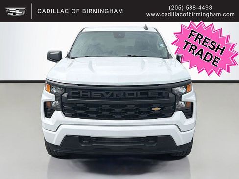 Used 2023 Chevrolet Silverado 1500 Custom AWD/4WD image 2