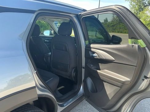 New 2026 Chevrolet TrailBlazer LT w/ Convenience Package AWD/4WD image 18