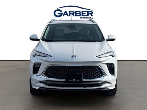 Used 2024 Buick Encore GX Avenir w/ Avenir Technology Package image 8